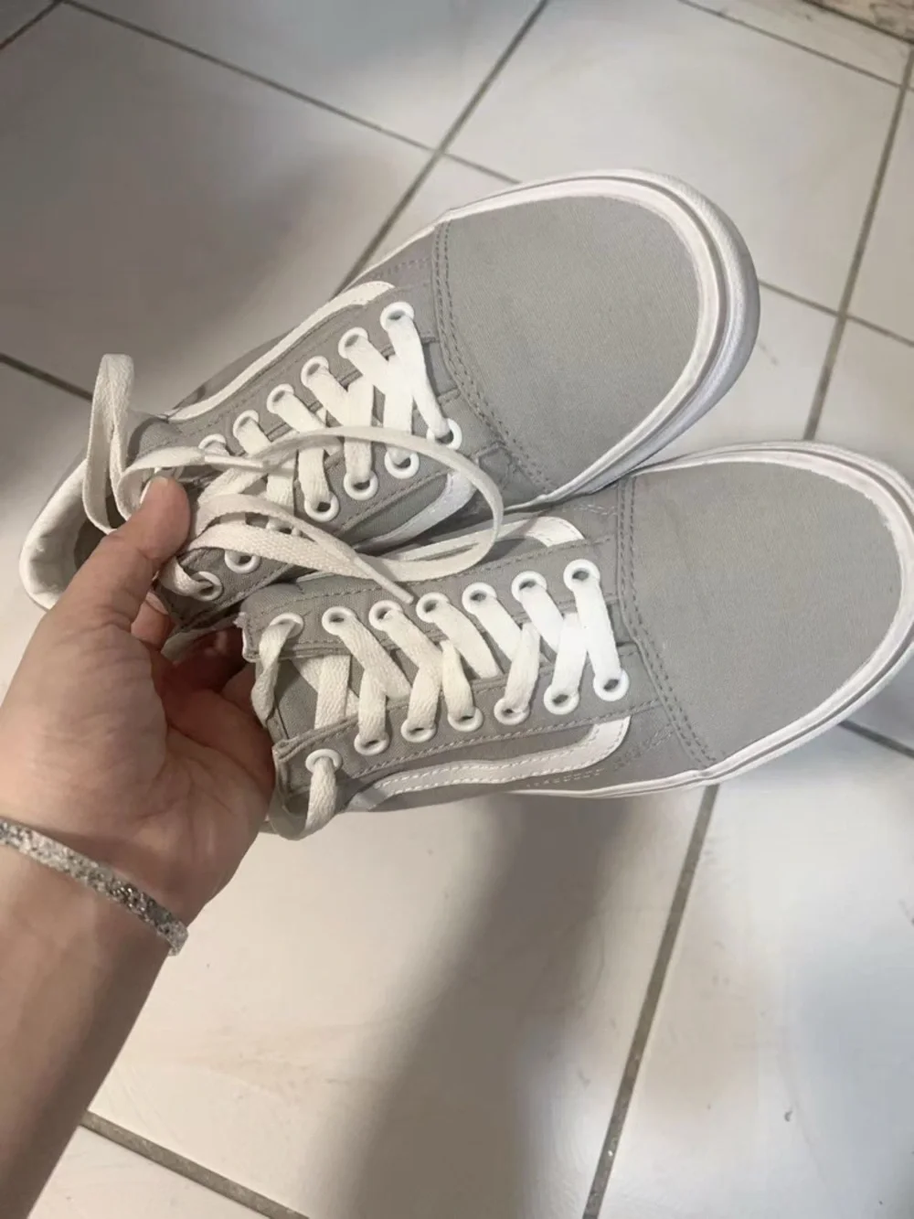 Vans Off The Wall Gray Casual Shoes Sneakers Unisex Size M 6.5 W 8